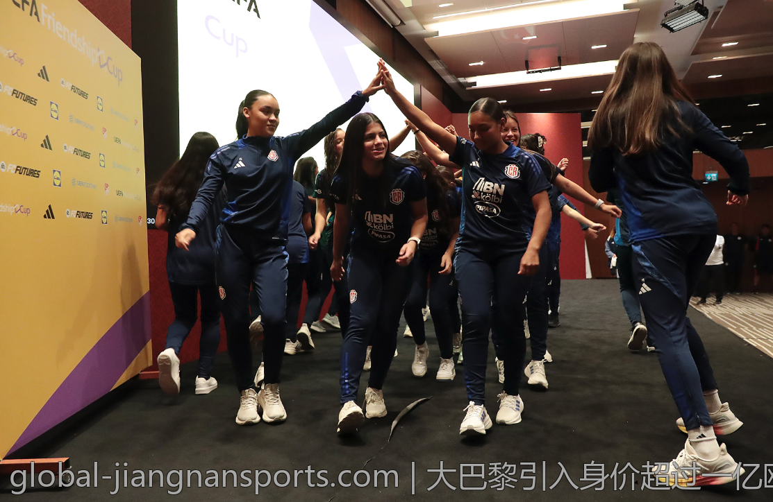 大巴黎引入身价超过一亿欧元的新援阵容升级